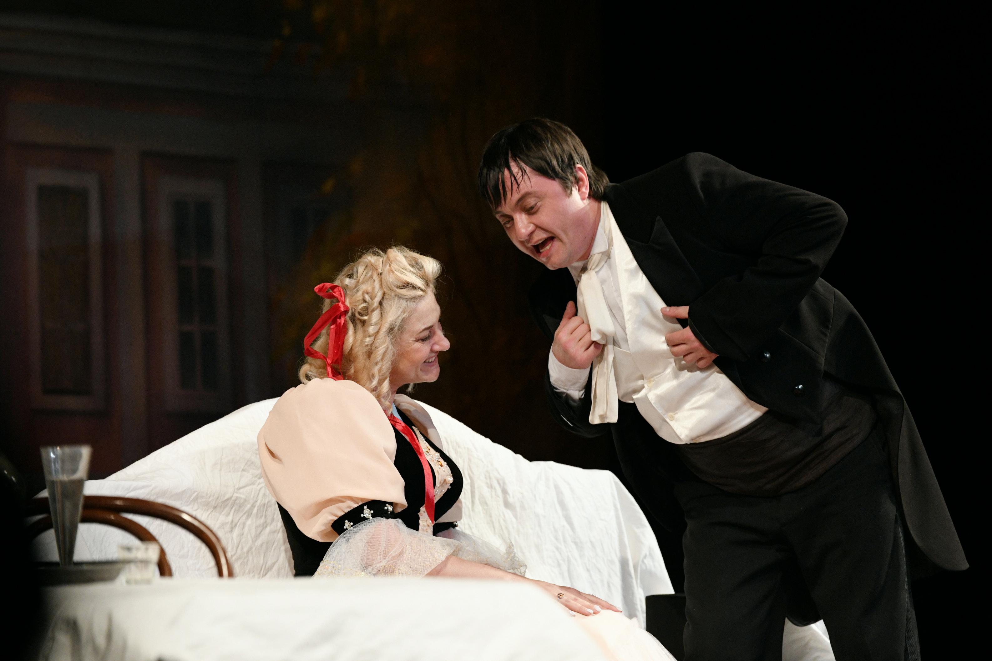 А.П Чехов: Водевили - фото 8