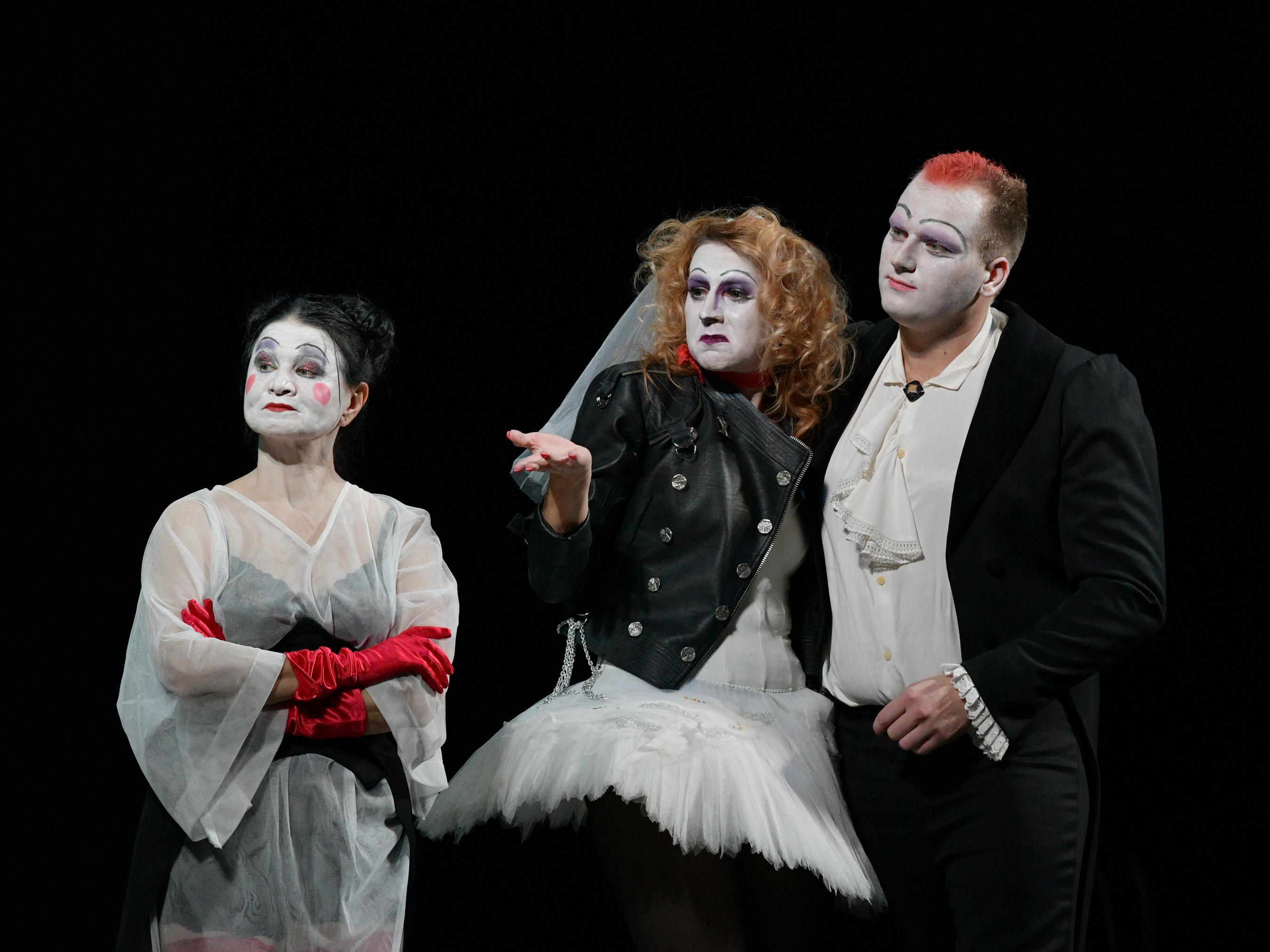 А.Н Островский: На всякого мудреца довольно простоты - фото 9